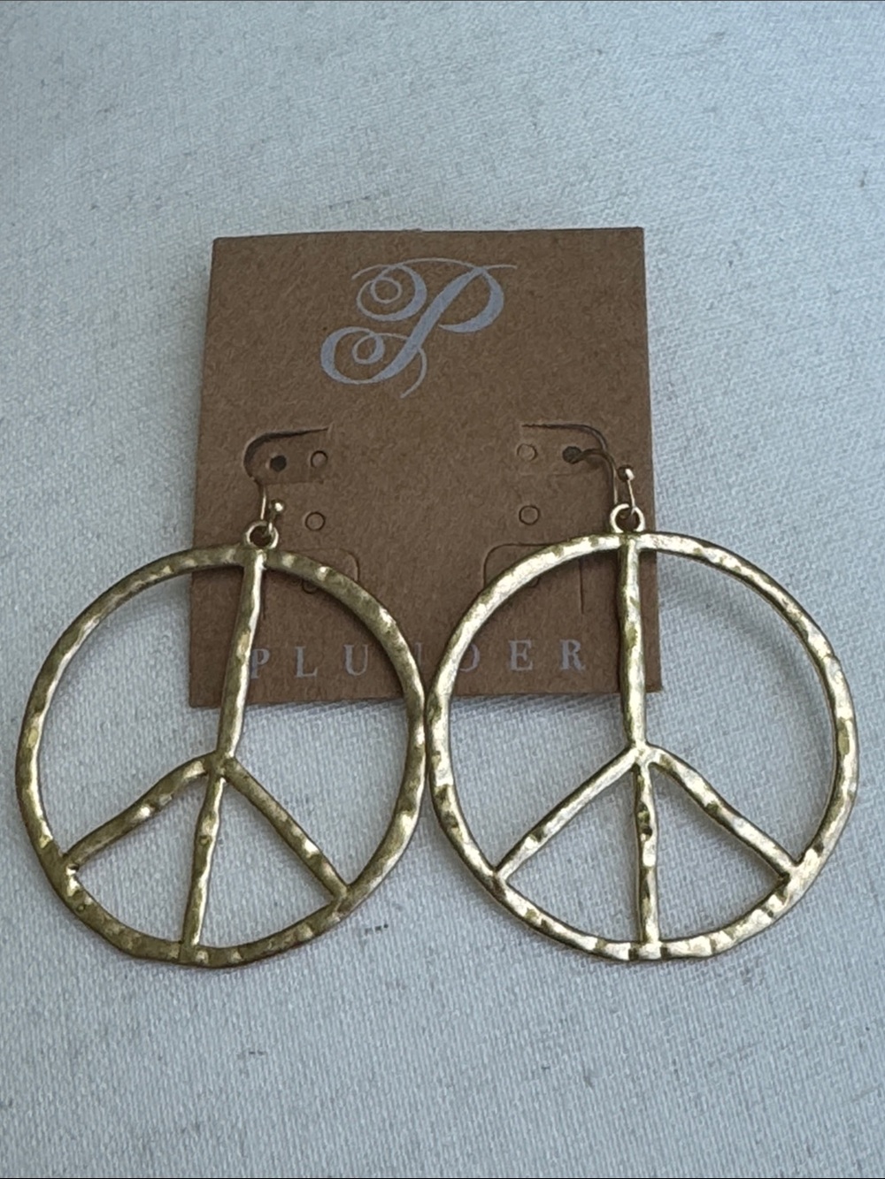 Plunder peace symbol pierced earrings - NWT